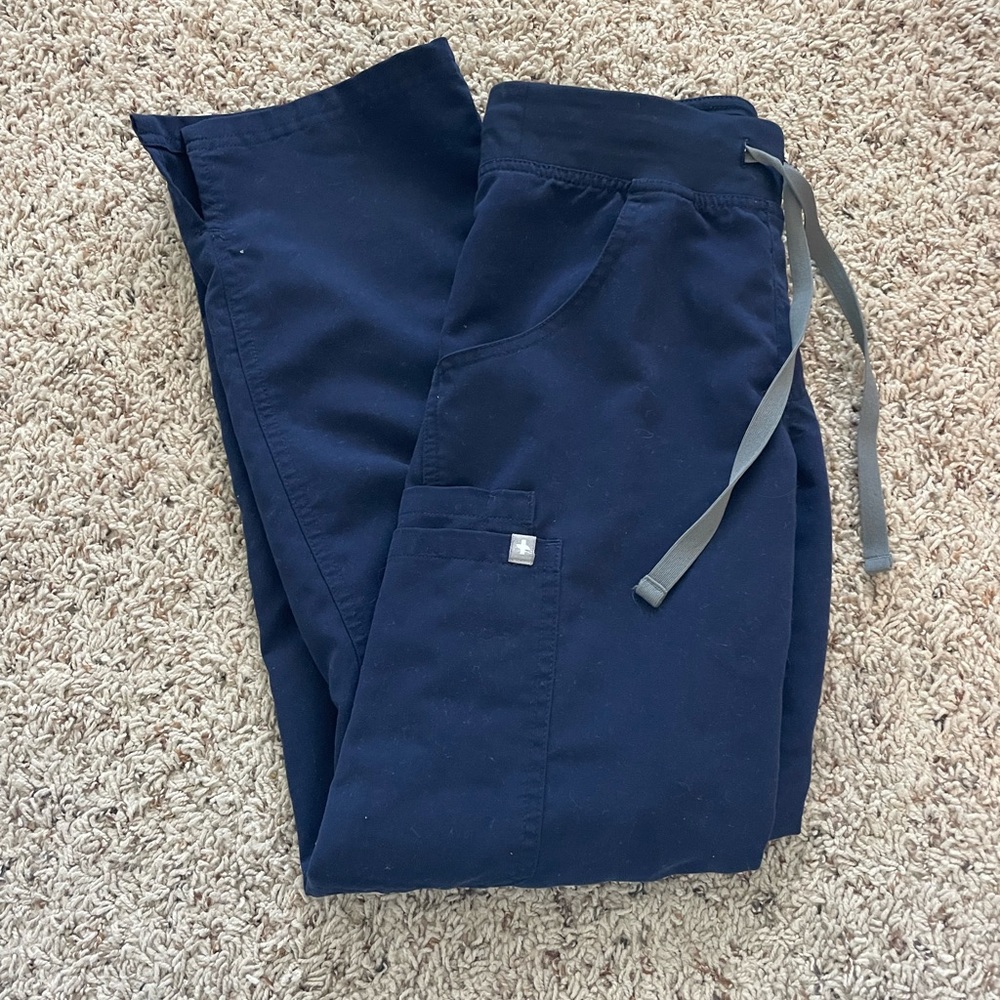 Kade Cargo Figs Pants